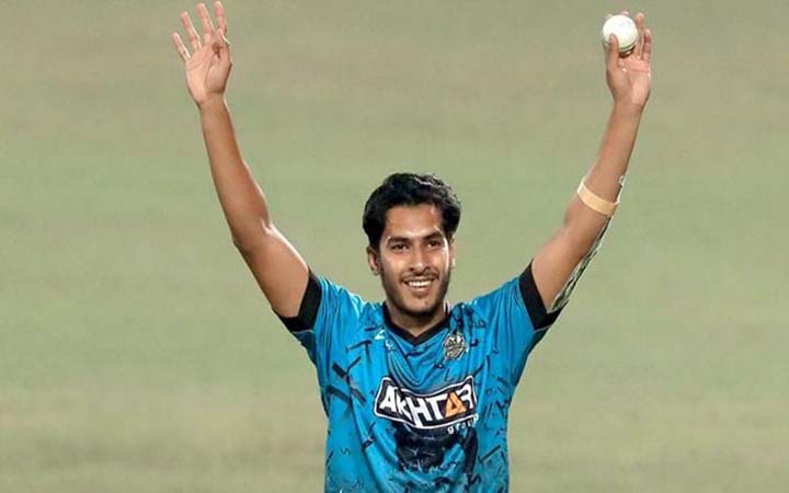 মৃত্যুঞ্জয়কে নিয়ে আয়ারল্যান্ড সিরিজের দল ঘোষণা