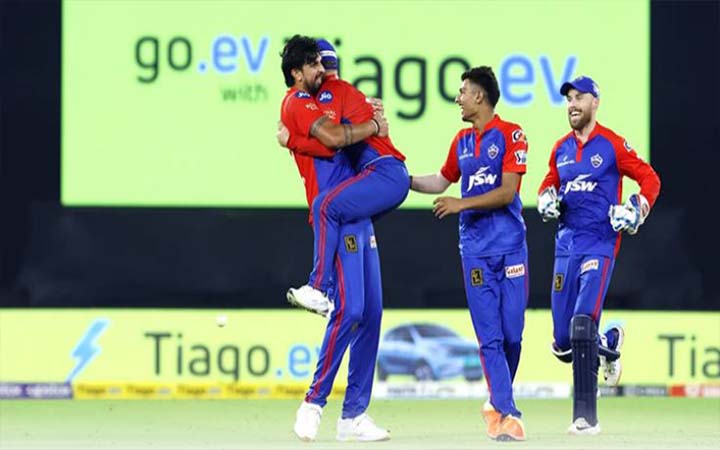 গুজরাটকে হারিয়ে জয়ে ফিরল দিল্লি