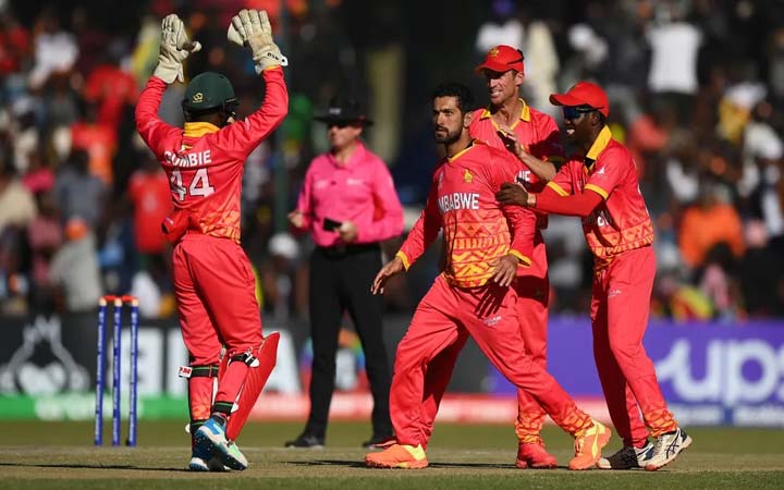 ৮ বছর পর বিশ্বকাপের দ্বারপ্রান্তে জিম্বাবুয়ে