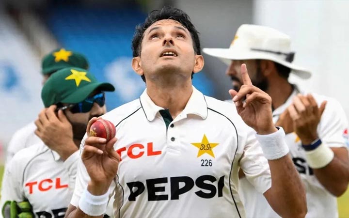 ৪৬ বছর পর পাকিস্তান ক্রিকেটে বিরল নজির
