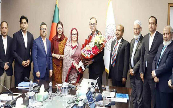 ডিএসইতে যোগ দিলেন স্বতন্ত্র পরিচালক জাকেরিন বখত
