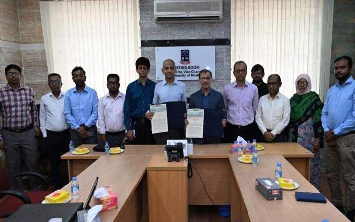 উচ্চশিক্ষা ও গবেষণায় ডিজিটাল সহযোগিতা বাড়াতে ঢাবি-বিডিরেন চুক্তি