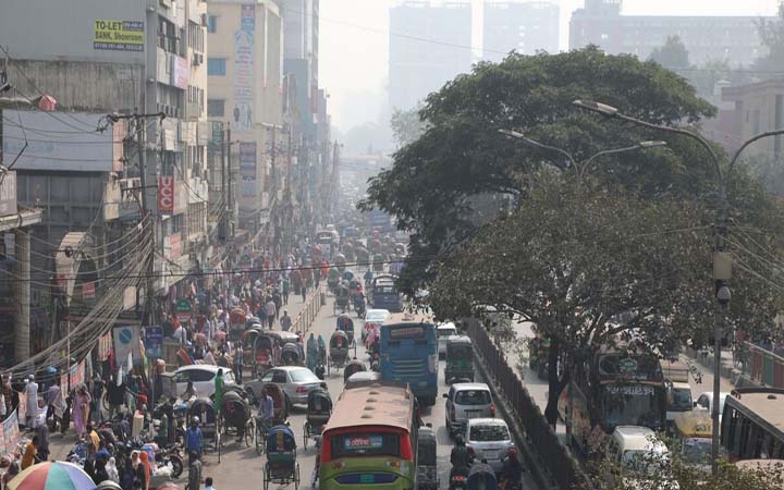 রাজধানীর বাতাসের মানে উন্নতি