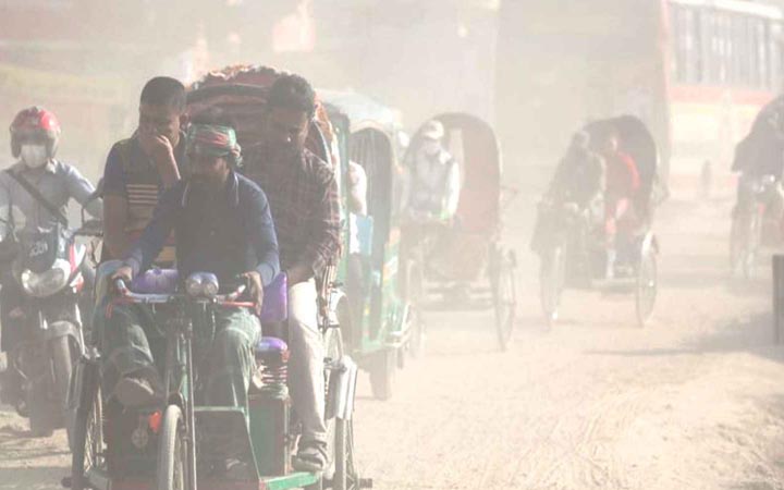 বায়ুদূষণে শীর্ষে লাহোর, ঢাকার বাতাসে কিছুটা উন্নতি