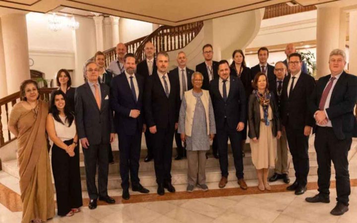 প্রধান উপদেষ্টার সঙ্গে ইইউ নির্বাচন পর্যবেক্ষক মিশনের সাক্ষাৎ