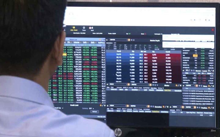 শেয়ারবাজারে নতুন সময়সূচিতে চলছে লেনদেন