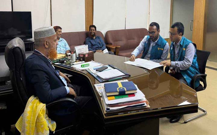 উপদেষ্টা হতে ২০০ কোটি দেওয়া সেই চিকিৎসকের বিরুদ্ধে দুদকের অভিযান