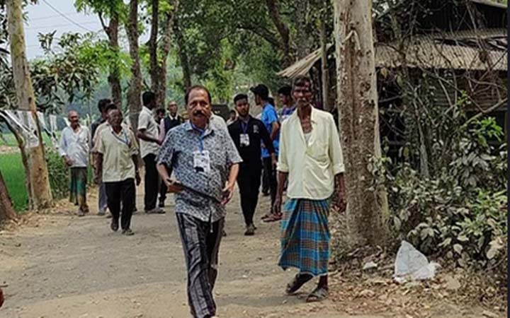 ইভিএম নিয়ে পালিয়ে যাওয়া যুবলীগ নেতার বিরুদ্ধে মামলা