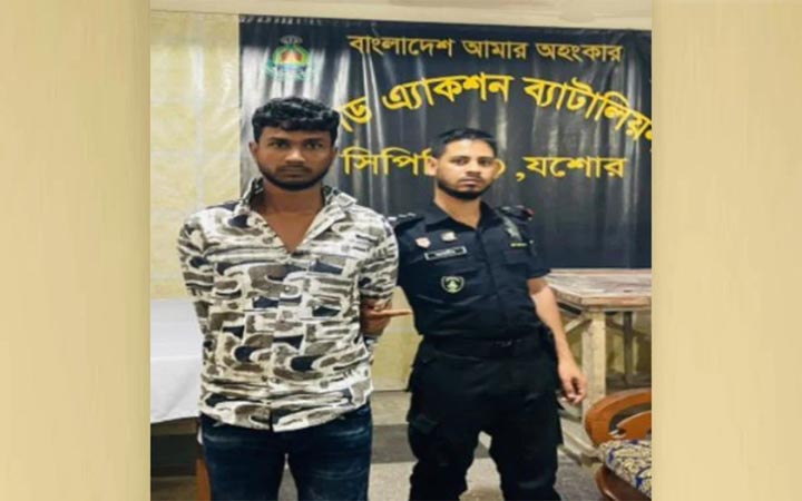 যশোরের শীর্ষ সন্ত্রাসী ‘ভাগনে ইমন’ গ্রেপ্তার