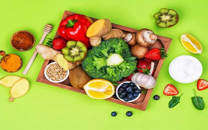 বর্ষায় রোগ প্রতিরোধ ক্ষমতা বৃদ্ধিতে ডায়েটে রাখুন ৭ খাবার