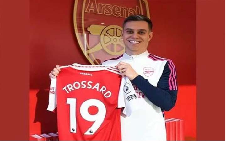আর্সেনালে যোগ দিলেন ত্রোসার
