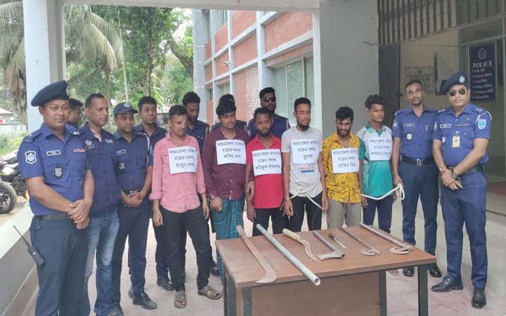ফরিদপুরে ডাকাতদলের ৬ সদস্য গ্রেপ্তার