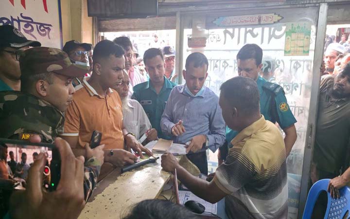 গাবতলী বাস টার্মিনালে বিশেষ অভিযান