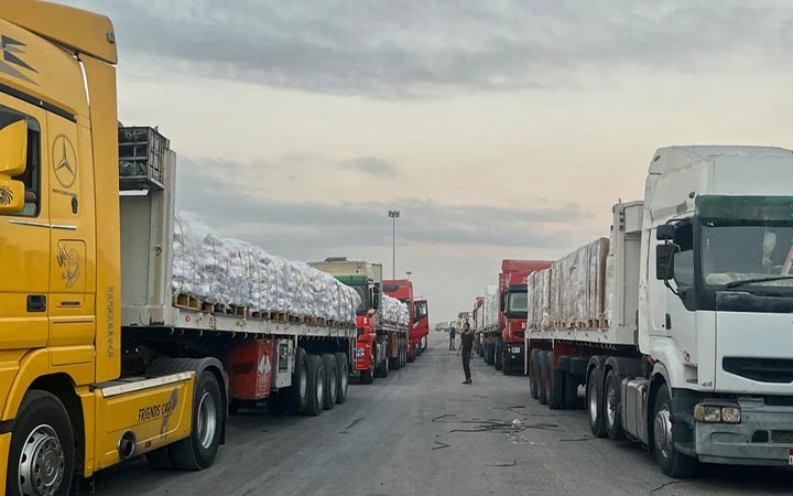 গাজায় প্রবেশ করেছে ১৫৩টি ত্রাণবাহী ট্রাক: রেড ক্রিসেন্ট