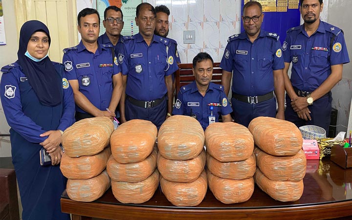 তালাবদ্ধ ঘর থেকে ১৫ লাখ টাকার গাঁজা উদ্ধার
