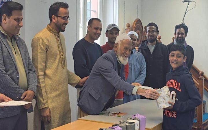 ফ্রাঙ্কফুর্টের মাবিন মসজিদে মাসব্যাপী ইফতার-কুরআন প্রতিযোগিতা