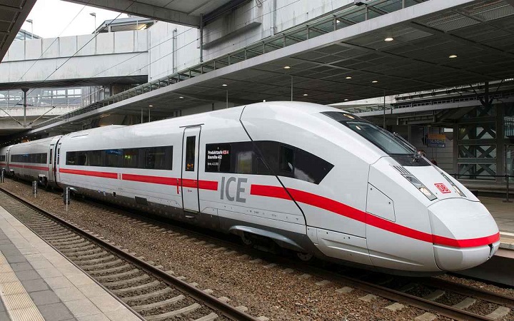 ট্রেন চলে না সময়মতো, ক্ষমা চাইলো জার্মানির রেল কর্তৃপক্ষ