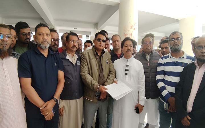 ভোলা-৩ আসনে মনোনয়ন সংগ্রহ করলেন মেজর হাফিজ