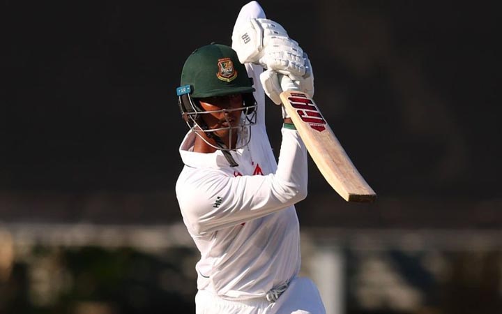 ইতিহাসের খুব কাছে গিয়ে ফিরতে হলো হাসান মাহমুদকে