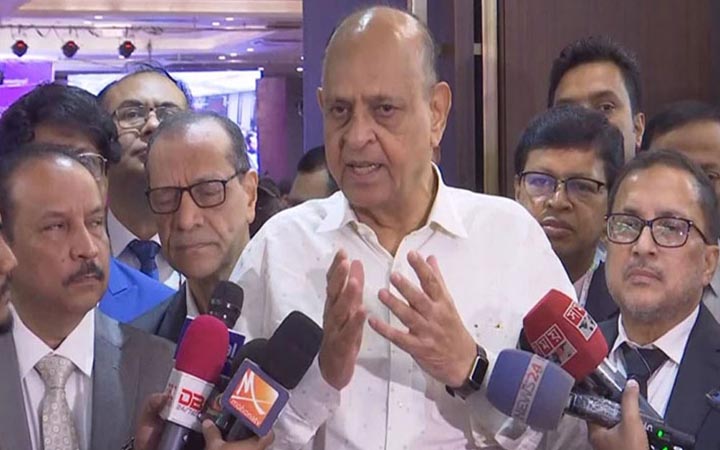 অগ্নিকাণ্ড রোধে সর্তক থাকার আহ্বান স্বাস্থ্যমন্ত্রীর
