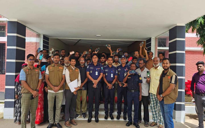 হবিগঞ্জে ৮ লাখ ৬১ হাজার টাকা ও ৩১টি মোবাইল ফোন উদ্ধার