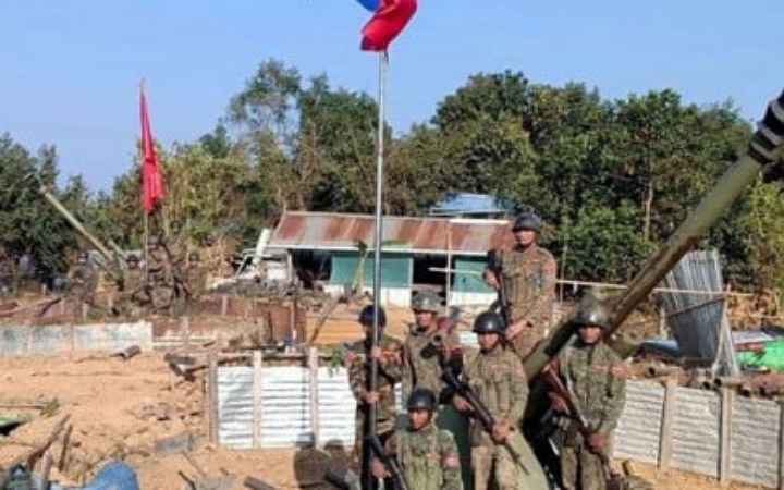 বিদ্রোহীদের দখলে মিয়ানমারের ৩৩ শহর