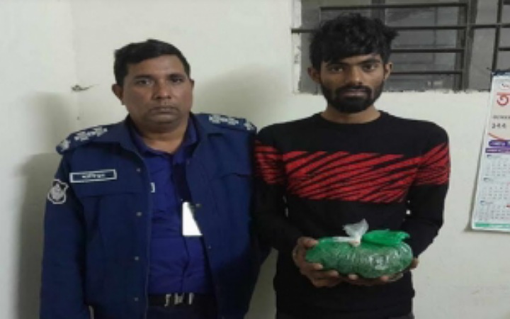 নলছিটিতে মাদকসহ আটক ১