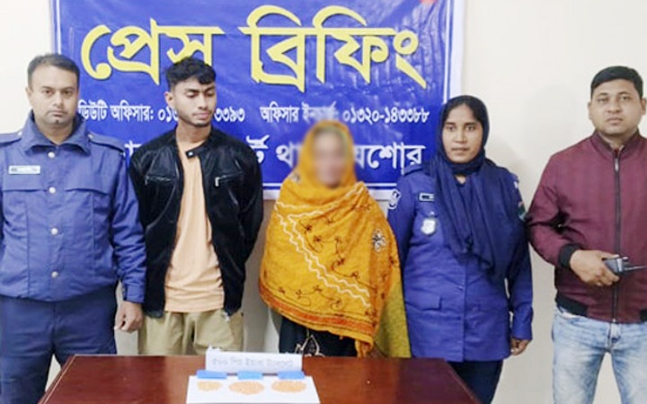 ইয়াবাসহ আটক ২কারবারি