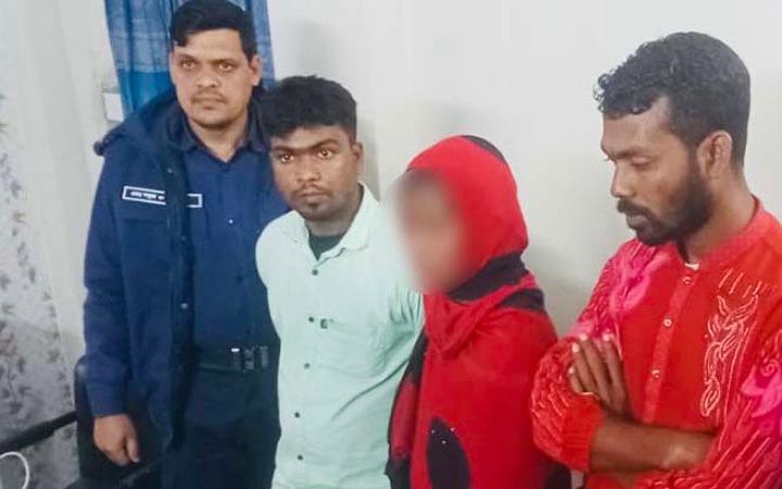জাতীয় পরিচয়পত্র করতে এসে ভারতীয় নারীসহ আটক ৩
