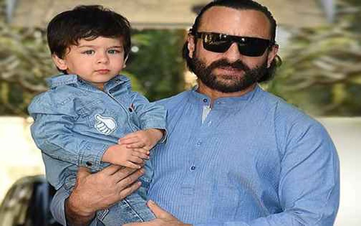 আর্জেন্টিনা যেতে চায় সাইফপুত্র তৈমুর