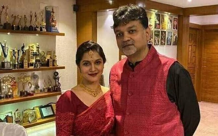 কলকাতার নির্মাতা সৃজিত-মিথিলার ঘরে নতুন অতিথি