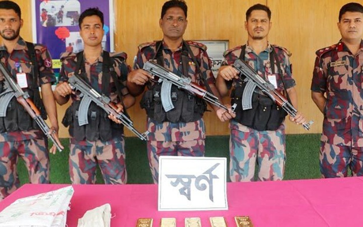 ঝিনাইদহের মহেশপুর সীমান্ত থেকে ৫ কেজি সোনার বার জব্দ