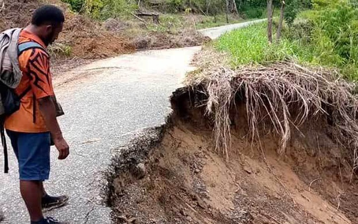পাপুয়া নিউ গিনিতে বন্যা-ভূমিধসে ২৩ জনের মৃত্যু