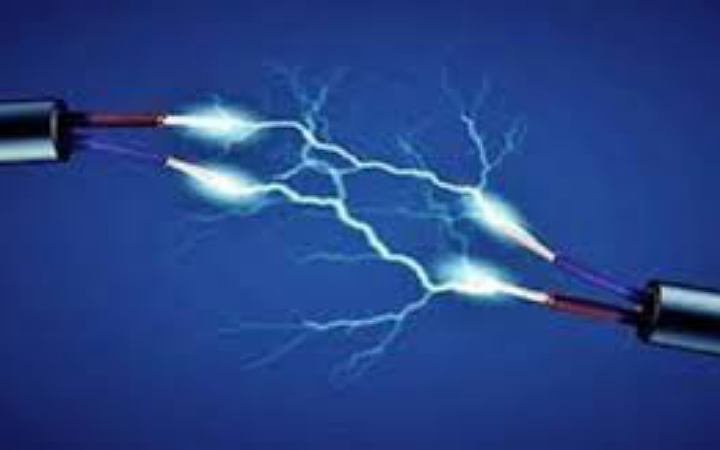 জামালপুরে বিদ্যুৎস্পৃষ্টে প্রাণ গেল অটোরিকশা চালকের
