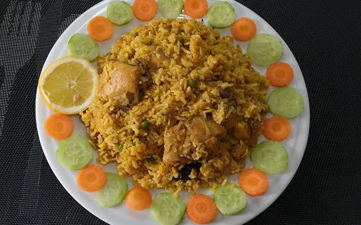 চিকেন খিচুড়ি তৈরির রেসিপি