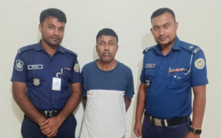 বরিশালে সাজাপ্রাপ্ত পলাতক আসামি গ্রেপ্তার