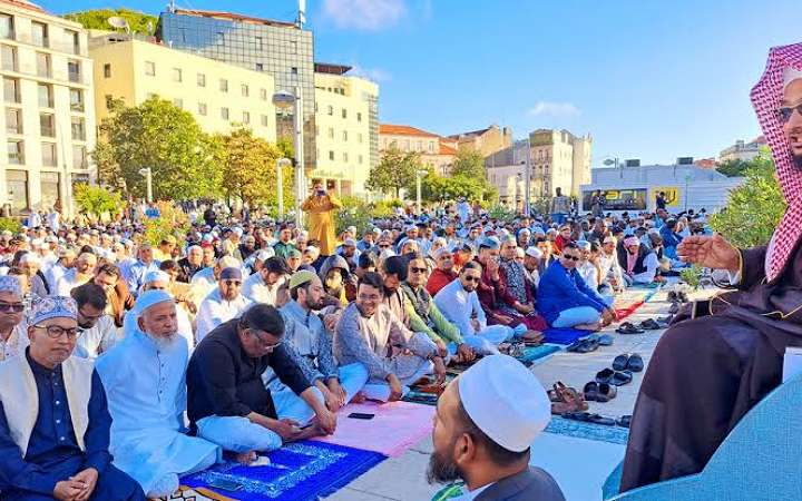 ইউরোপের সর্ববৃহৎ ঈদুল আজহার জামায়াত পর্তুগালে
