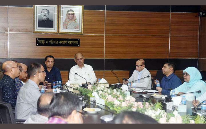 সিলেটের হাসপাতাল গুলোতে পর্যাপ্ত অ্যান্টিভেনম রাখার নির্দেশ স্বাস্থ্যমন্ত্রীর