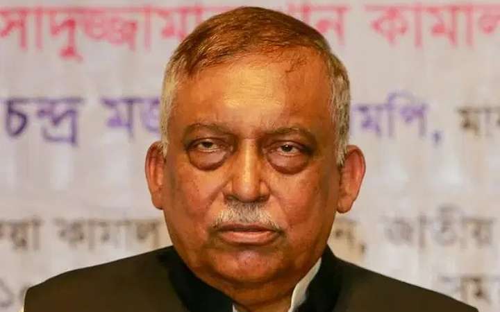 স্বরাষ্ট্রমন্ত্রীর ধানমন্ডির বাসায় ভাঙচুর