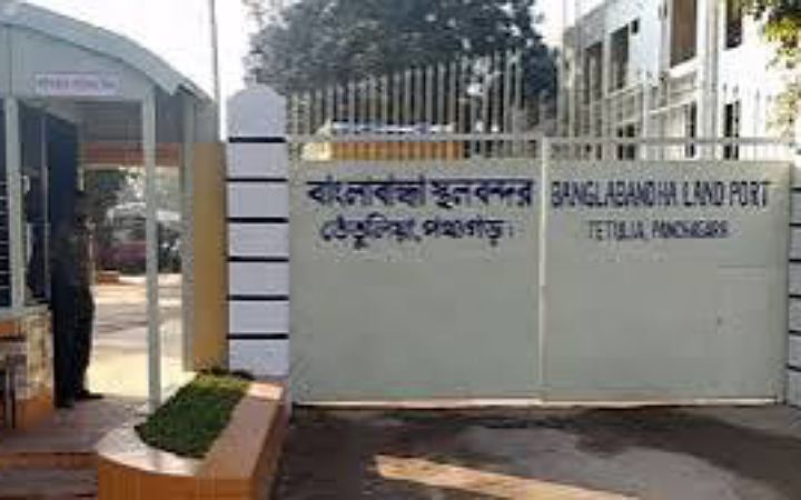 দুদিন পর বাংলাবান্ধা স্থলবন্দরে আমদানি-রপ্তানি শুরু