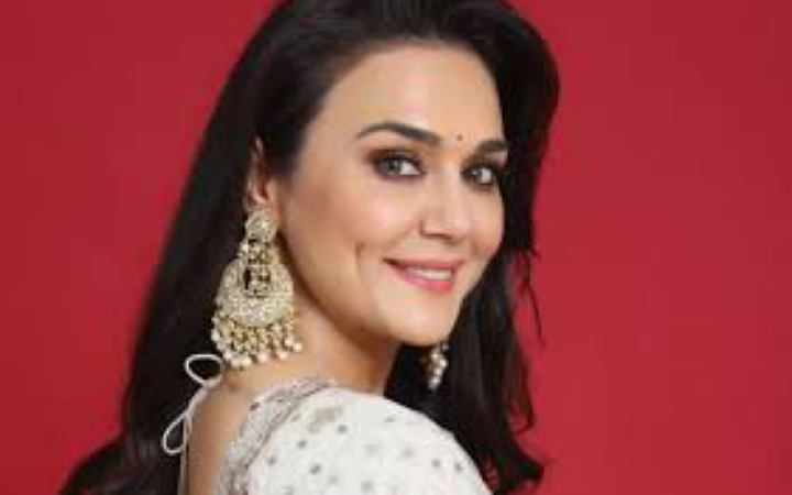 বাংলাদেশ নিয়ে উদ্বিগ্ন প্রীতি জিনতা!