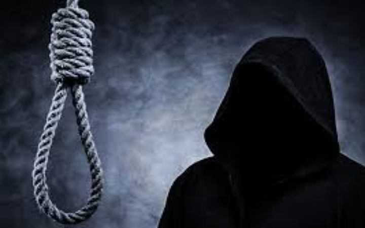 ইরানে প্রকাশ্যে ২০ বছর বয়সী তরুণের ফাঁসি কার্যকর