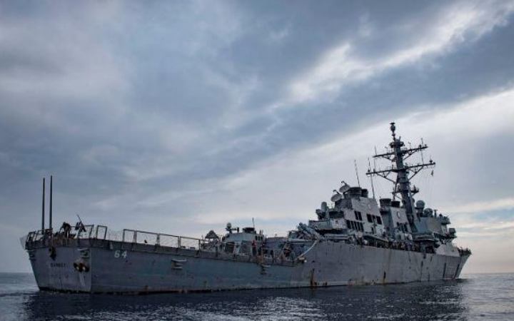 এবার লাইবেরিয়ার একটি কন্টেইনার বাহি জাহাজে হামলা হুতিদের