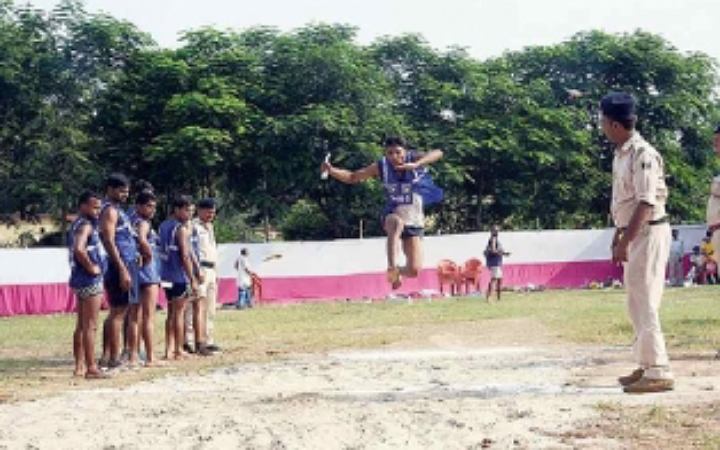 ভারতের ঝাড়খণ্ডে ‘কনস্টেবল’ পদে শারীরিক পরীক্ষা দিতে গিয়ে ১১ জনের মৃত্যু