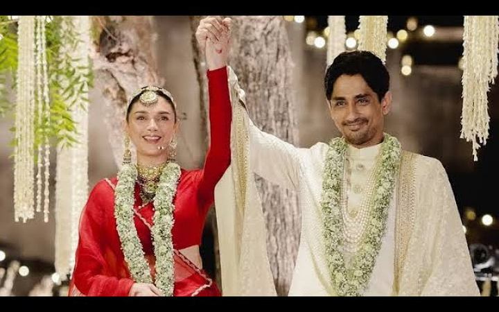 রাজকীয়ভাবে দ্বিতীয়বারের মতো বিবাহ উদযাপন করলেন সিদ্ধার্থ-অদিতি