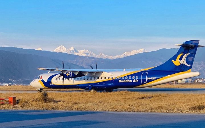 নেপালে মাঝ আকাশে প্লেনে আগুন, অল্পের জন্য রক্ষা পেলেন ৭৬ যাত্রী