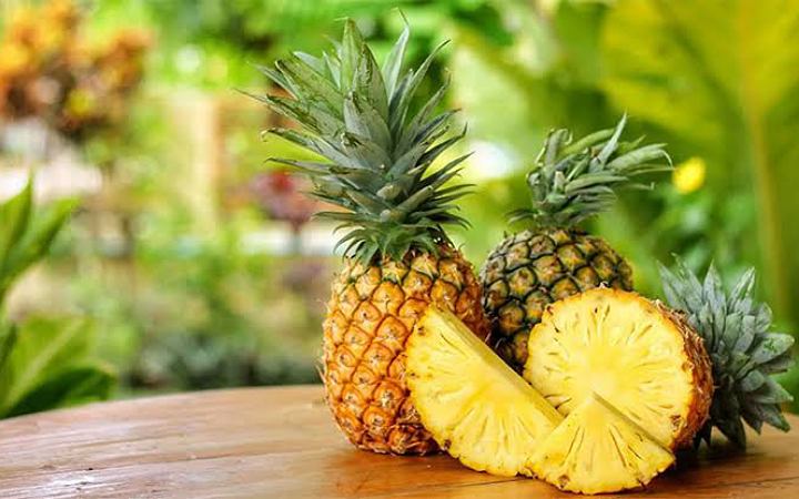 গরমে আনারস খাওয়ার উপকারিতা