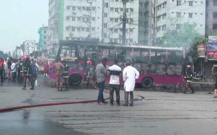গাজীপুরে বাস-সিএনজি সংঘর্ষে নারী ও শিশুর মৃত্যু
