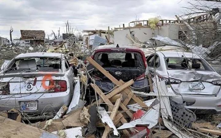 যুক্তরাষ্ট্রে শক্তিশালী টর্নেডোর আঘাতে নিহত ৭