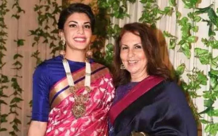 মা হারালেন বলিউড অভিনেত্রী জ্যাকুলিন ফার্নান্দেজ